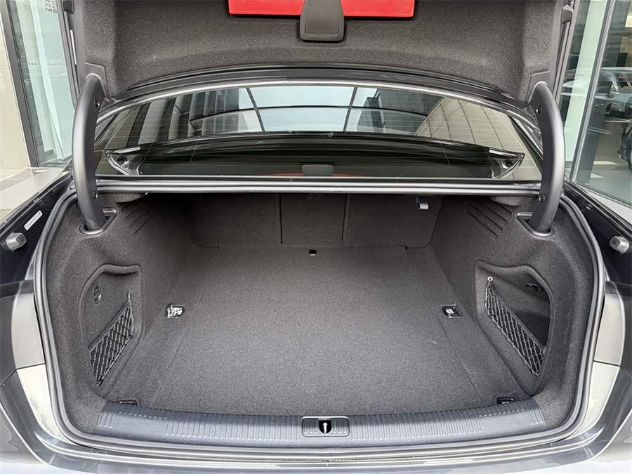 Avatr A4L 2020 image de voiture #10
