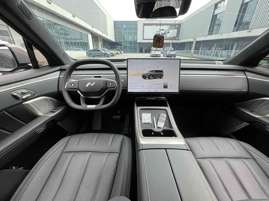 2025 image de voiture #10