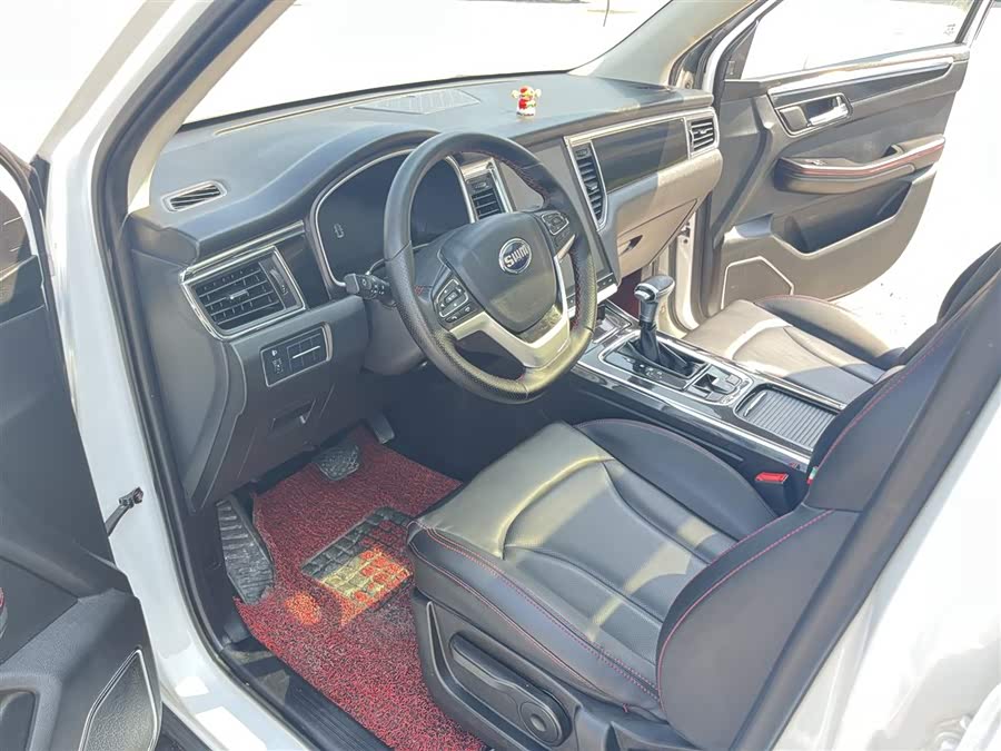 SWM G05 2019 car image #10