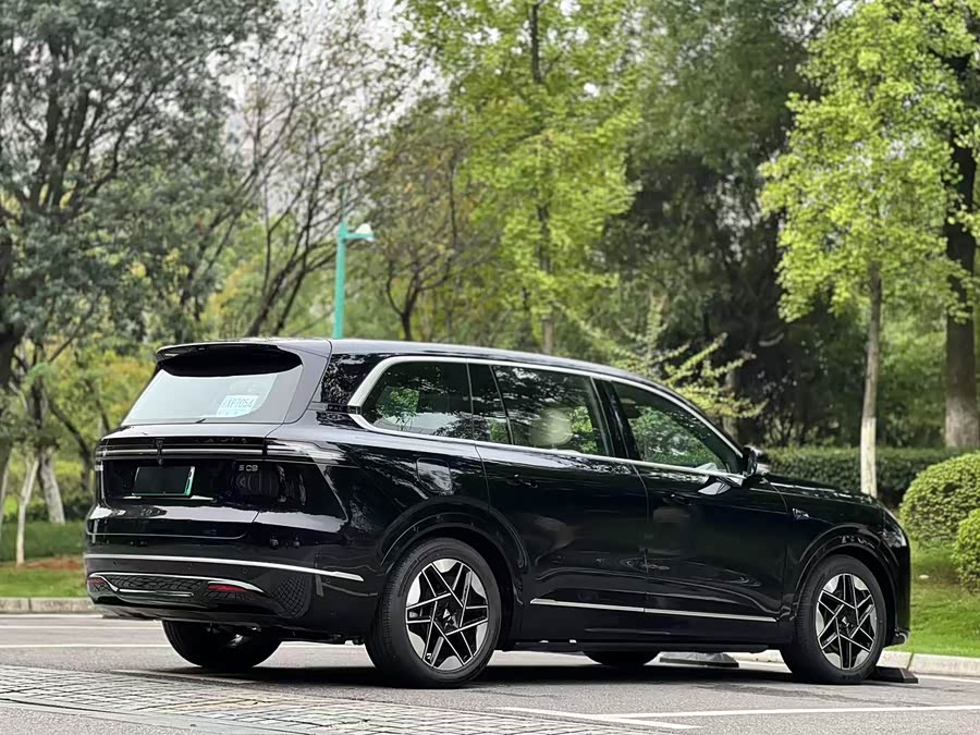 深蓝汽车 深蓝S09 2025 汽车图片 #10