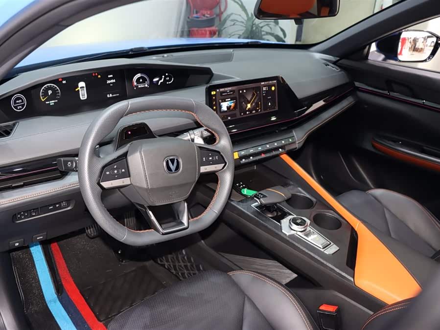 Changan UNI-V 2022 car image #10