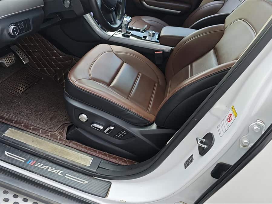 Haval H8 2018 #10 Haval H8 2018 car image #10