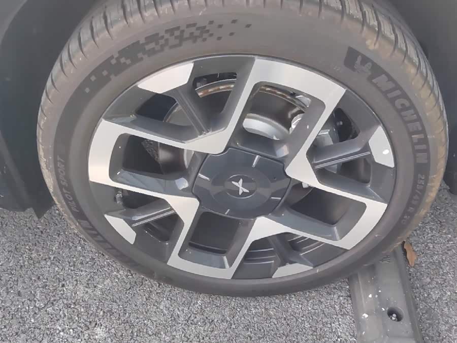 Xpeng G7 2025 immagine di auto #10