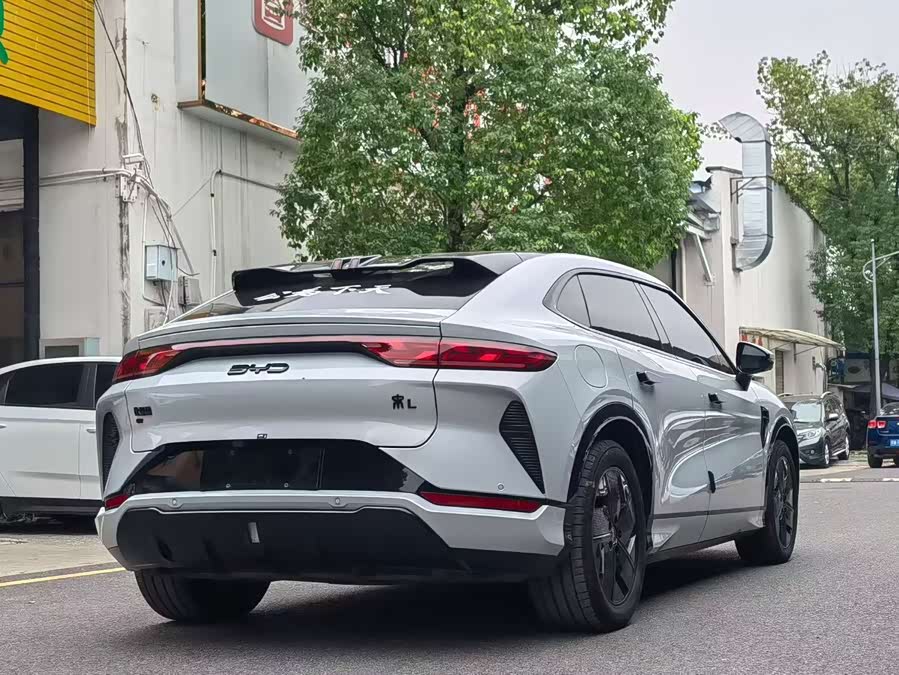 BYD SongL EV 2024 car image #10