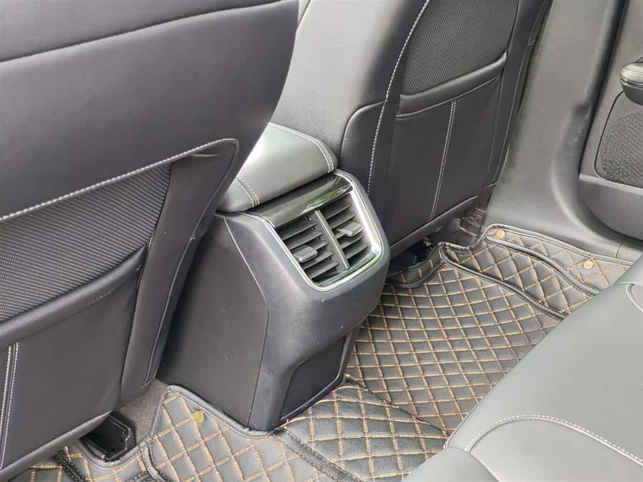 Ford Taurus 2019 #10 Ford Taurus 2019 car image #10