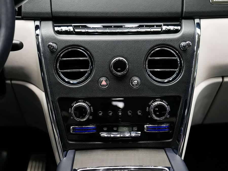 劳斯莱斯 库里南 2019 汽车图片 #10