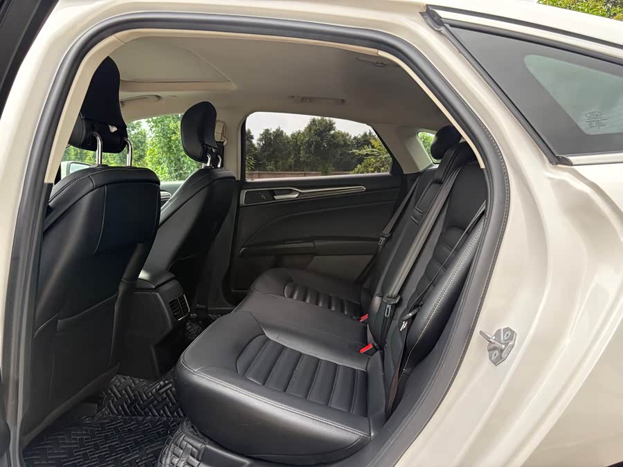 Ford Mondeo New Energy 2020 car image #10