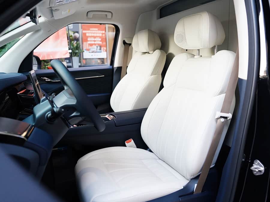 Volkswagen Phideon 2025 immagine di auto #10