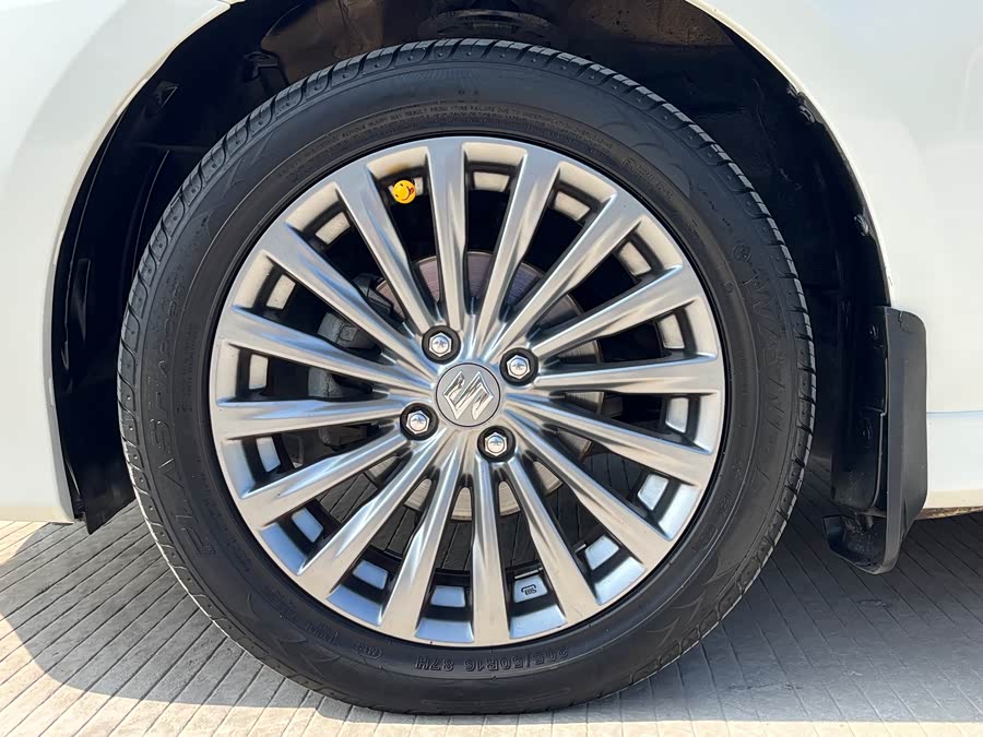 铃木 启悦 2017 汽车图片 #10