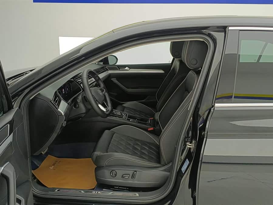 Volkswagen Magotan GTE 2024 car image #10