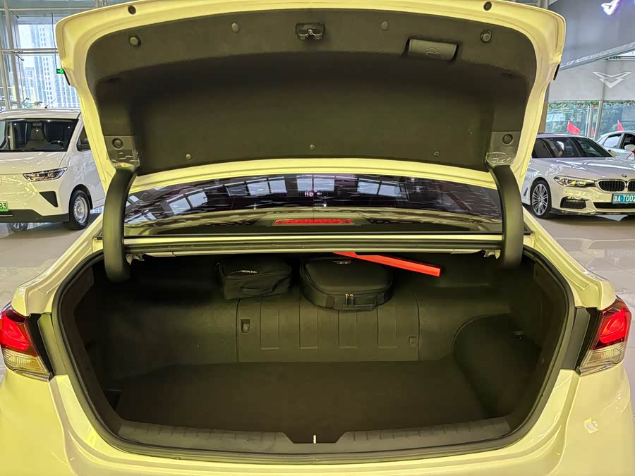 Hyundai Sonata PHEV 2018 car image #10