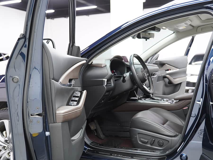 Mazda CX-3 2021 صورة سيارة #10