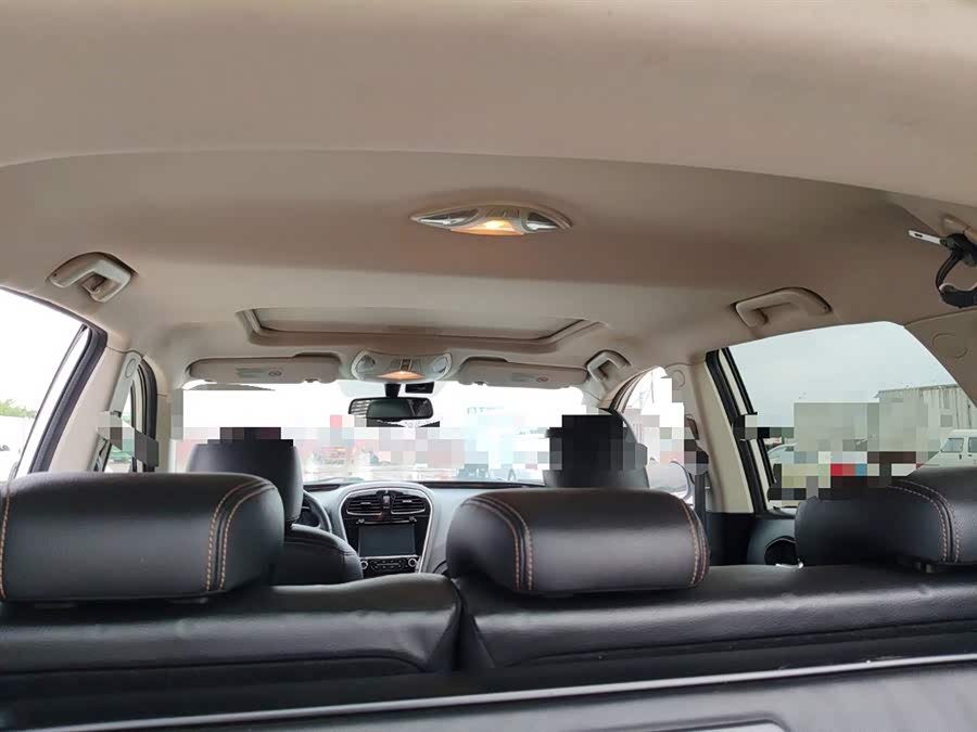 GAC Trumpchi GS5 Super 2015 #10 GAC Trumpchi GS5 Super 2015 car image #10