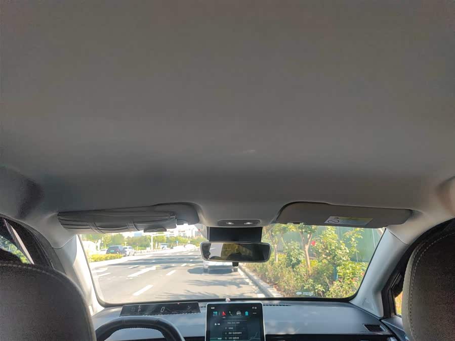 哪吒汽车 哪吒AYA 2024 汽车图片 #10