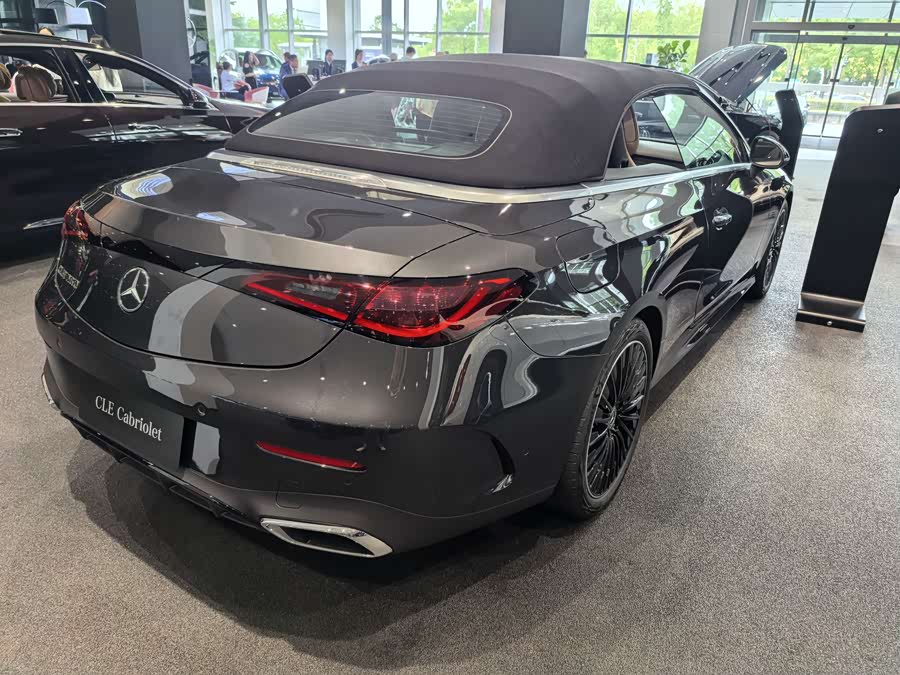 Mercedes-Benz CLE Class 2025 #10 Mercedes-Benz CLE Class 2025 car image #10