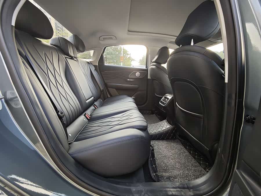 Chery Arrizo 8 Pro 2025 #10 Chery Arrizo 8 Pro 2025 car image #10