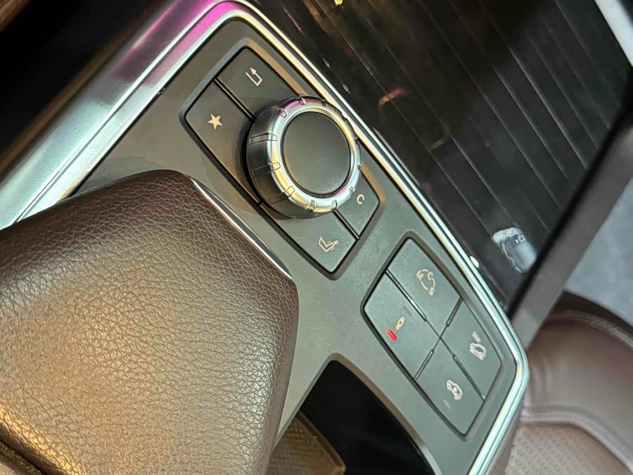 Mercedes-Benz GL AMG 2014 immagine di auto #10