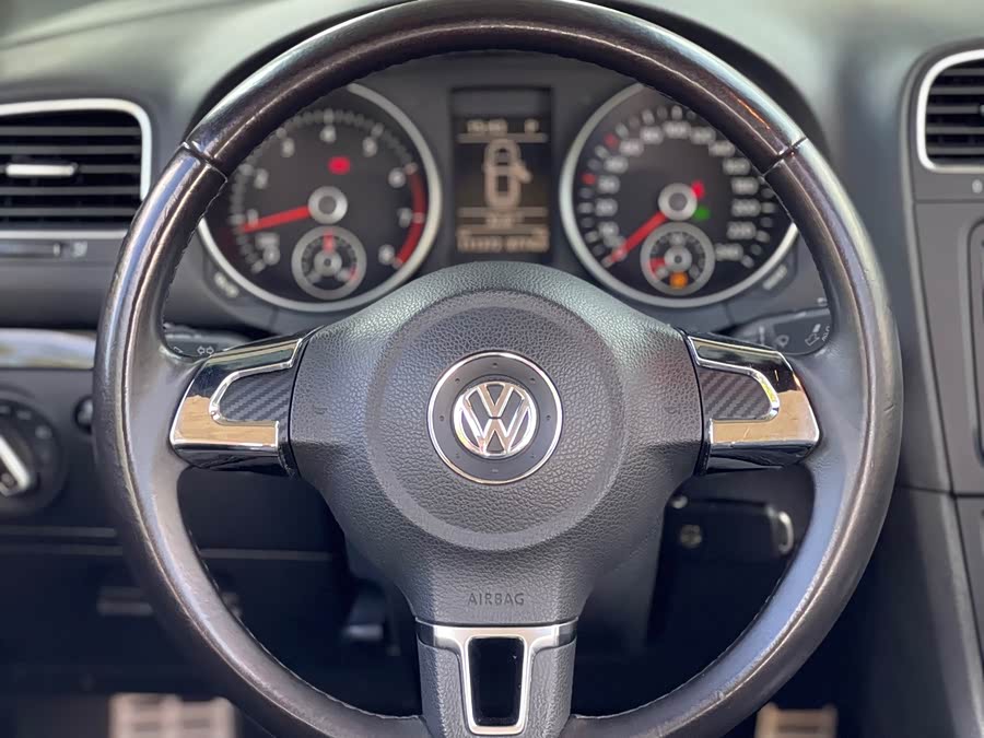 Volkswagen Golf (Imported) 2014 imagem de carro #10