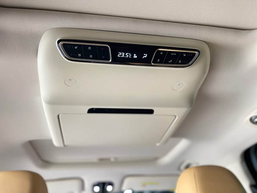 GAC Trumpchi E8 New Energy 2024 #10 GAC Trumpchi E8 New Energy 2024 car image #10