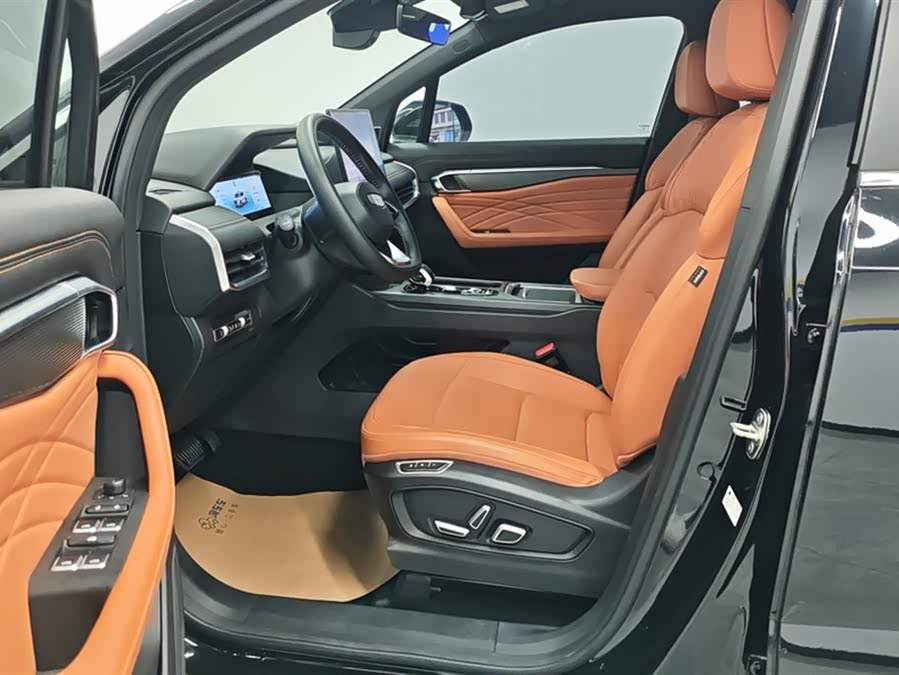 GEELY Okavango L 2024 immagine di auto #10