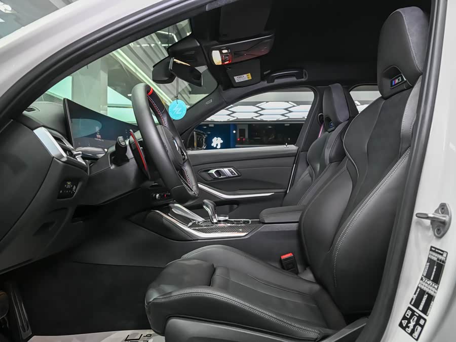 BMW M3 2025 изображение автомобиля #10