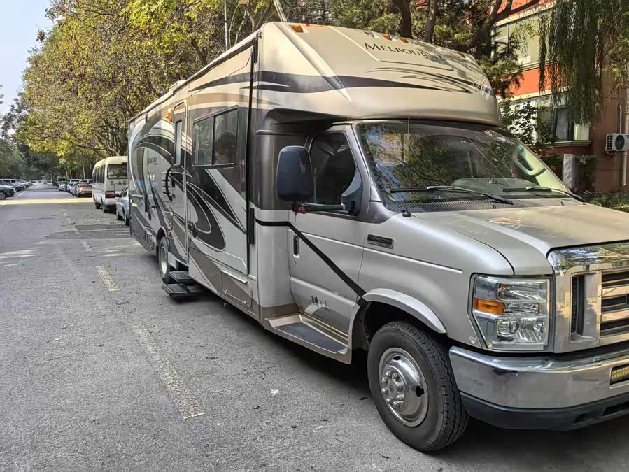 Ford 2016 car image #10