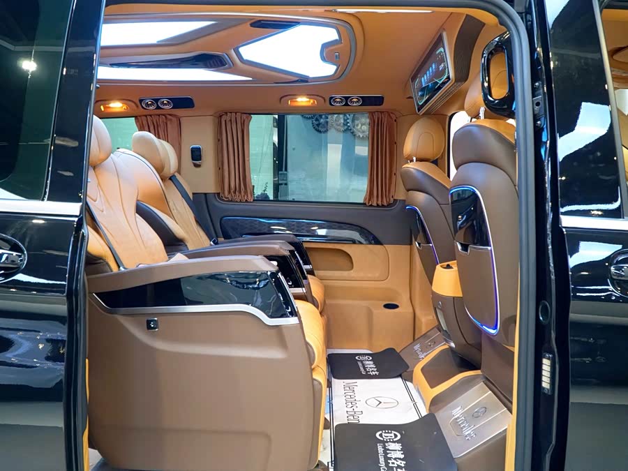 Mercedes-Benz Vito 2023 car image #10