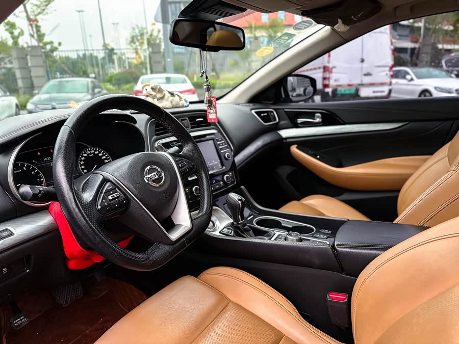 Nissan Maxima 2017 immagine di auto #10