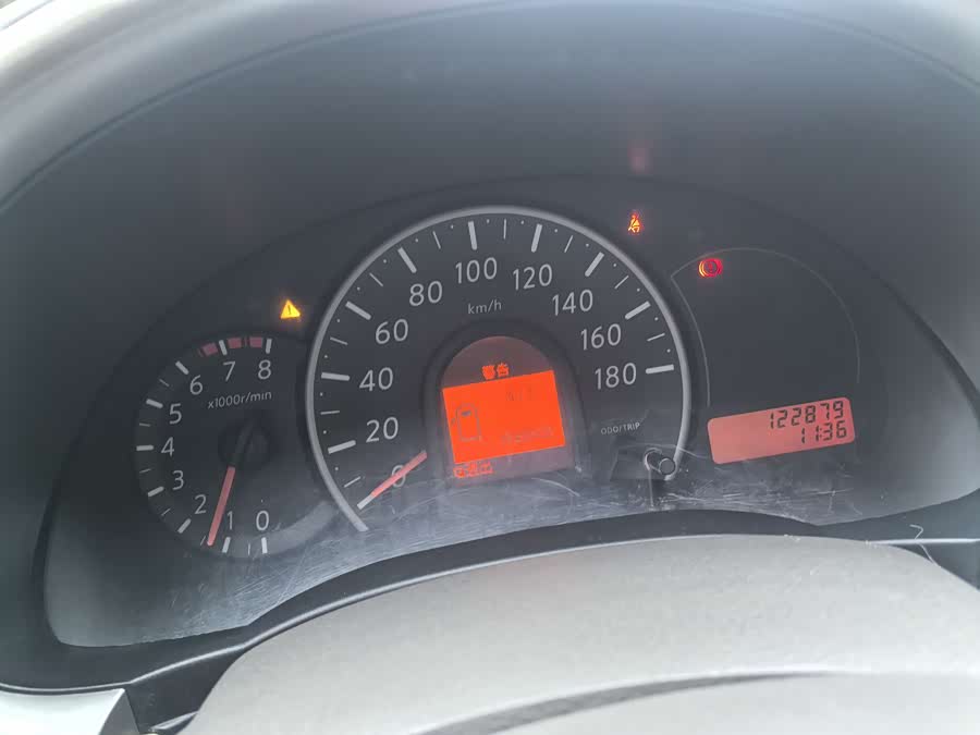 日产 玛驰 2010 汽车图片 #10