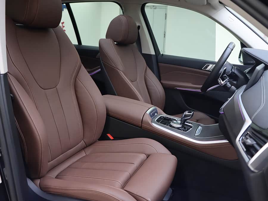 BMW X5 (Imported) 2022 #10 BMW X5 (Imported) 2022 car image #10