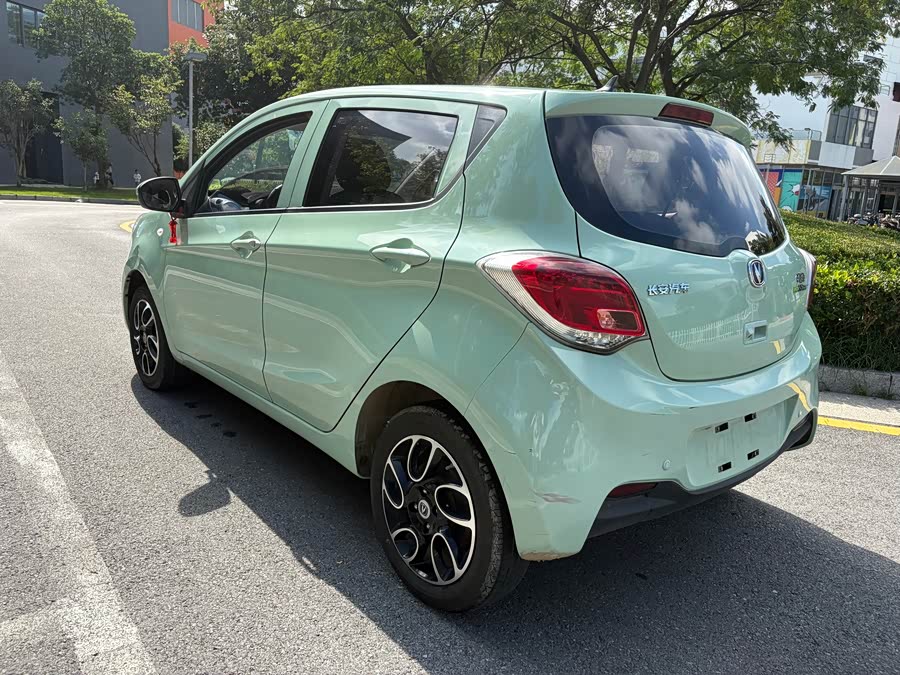 Changan BenBen E-Star 2022 изображение автомобиля #10