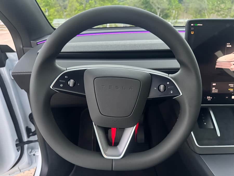特斯拉 Model Y L 2025 汽车图片 #10