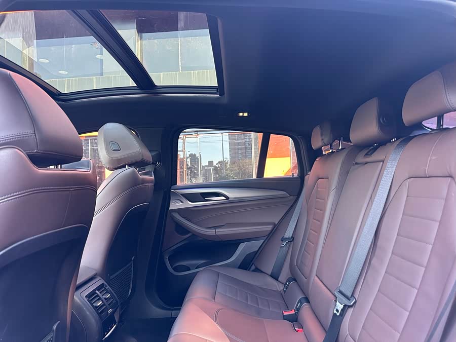 BMW X4 2019 صورة سيارة #10