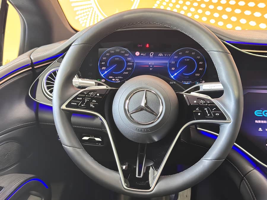 Mercedes-Benz EQS Class 2025 car image #10