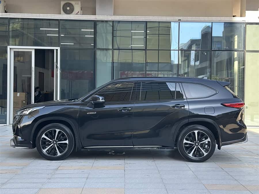Toyota Crown Kluger 2021 car image #10