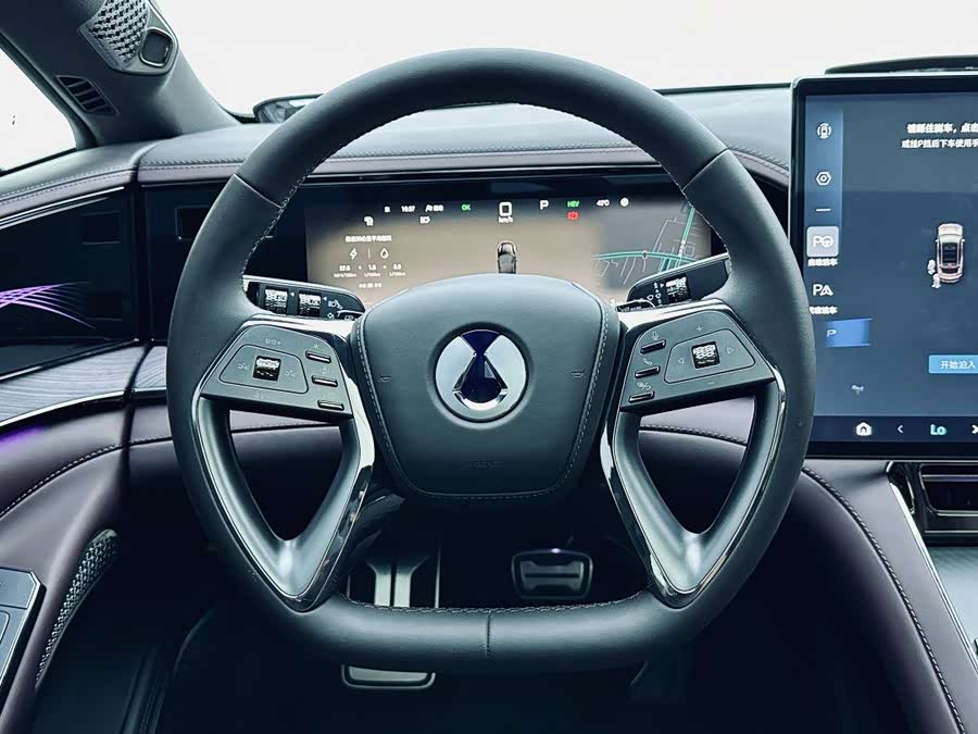 Denza Z9GT 2025 #10 Denza Z9GT 2025 car image #10