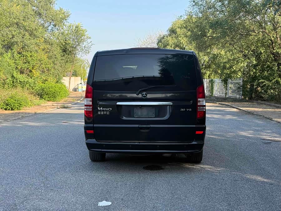 奔驰 唯雅诺 2016 汽车图片 #10