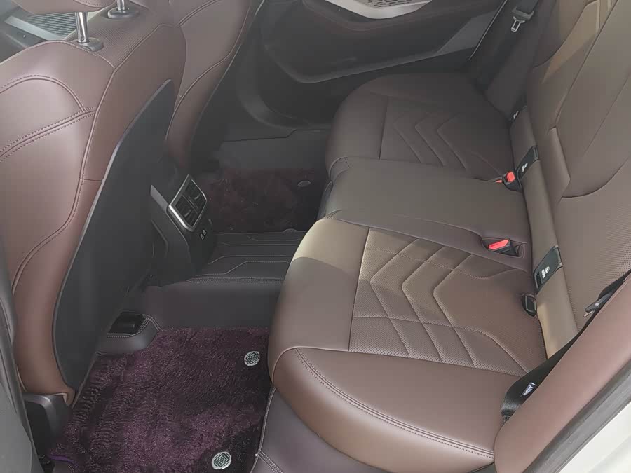 BMW 2 Series 2025 #10 BMW 2 Series 2025 immagine di auto #10