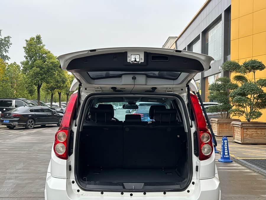 Haval H5 Class 2016 #10 Haval H5 Class 2016 car image #10