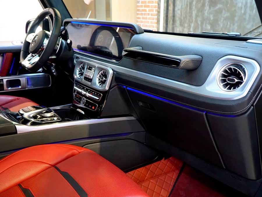 Mercedes-Benz G AMG 2023 imagem de carro #10