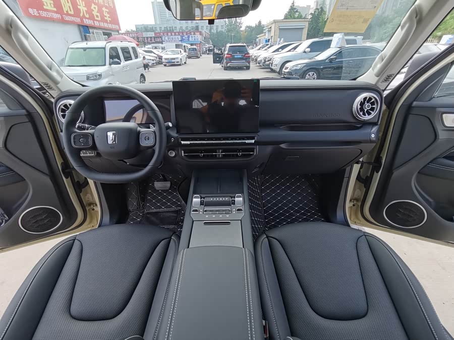 Tank 300 New Energy 2025 #10 Tank 300 New Energy 2025 imagen de coche #10