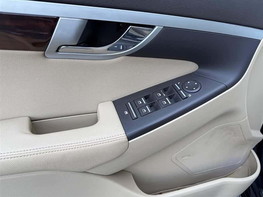 Roewe 750 2015 imagem de carro #10