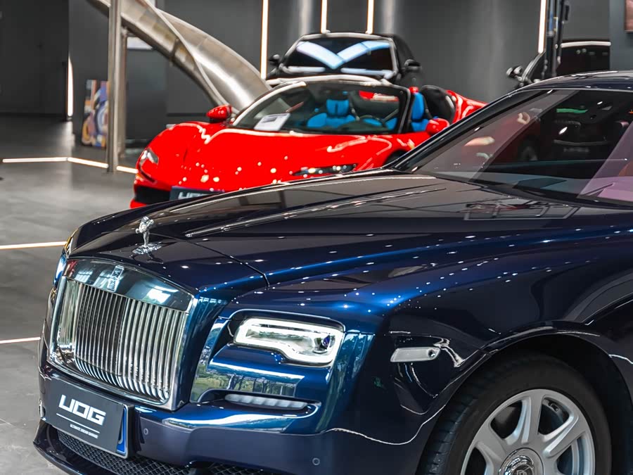 Denza Wraith 2022 #10 Denza Wraith 2022 car image #10
