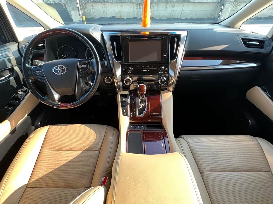 丰田 埃尔法 2017 汽车图片 #10