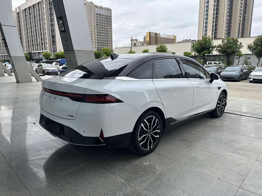 Xpeng P5 2023 immagine di auto #10