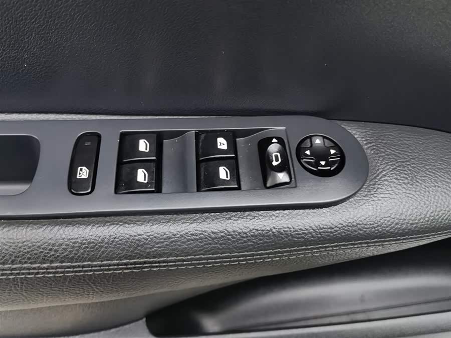 标致 标致308 2014 汽车图片 #10