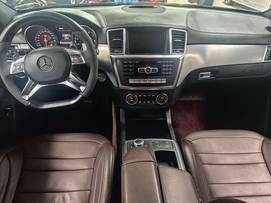 Mercedes-Benz M AMG 2013 #10 Mercedes-Benz M AMG 2013 image de voiture #10