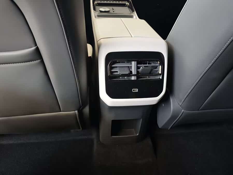 捷途山海 捷途山海L6 2024 #10 捷途山海 捷途山海L6 2024 汽车图片 #10