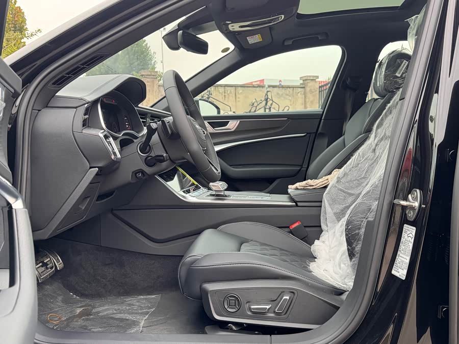 Audi A6L 2025 car image #10