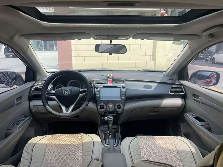 Honda City Classic 2012 #10 Honda City Classic 2012 car image #10